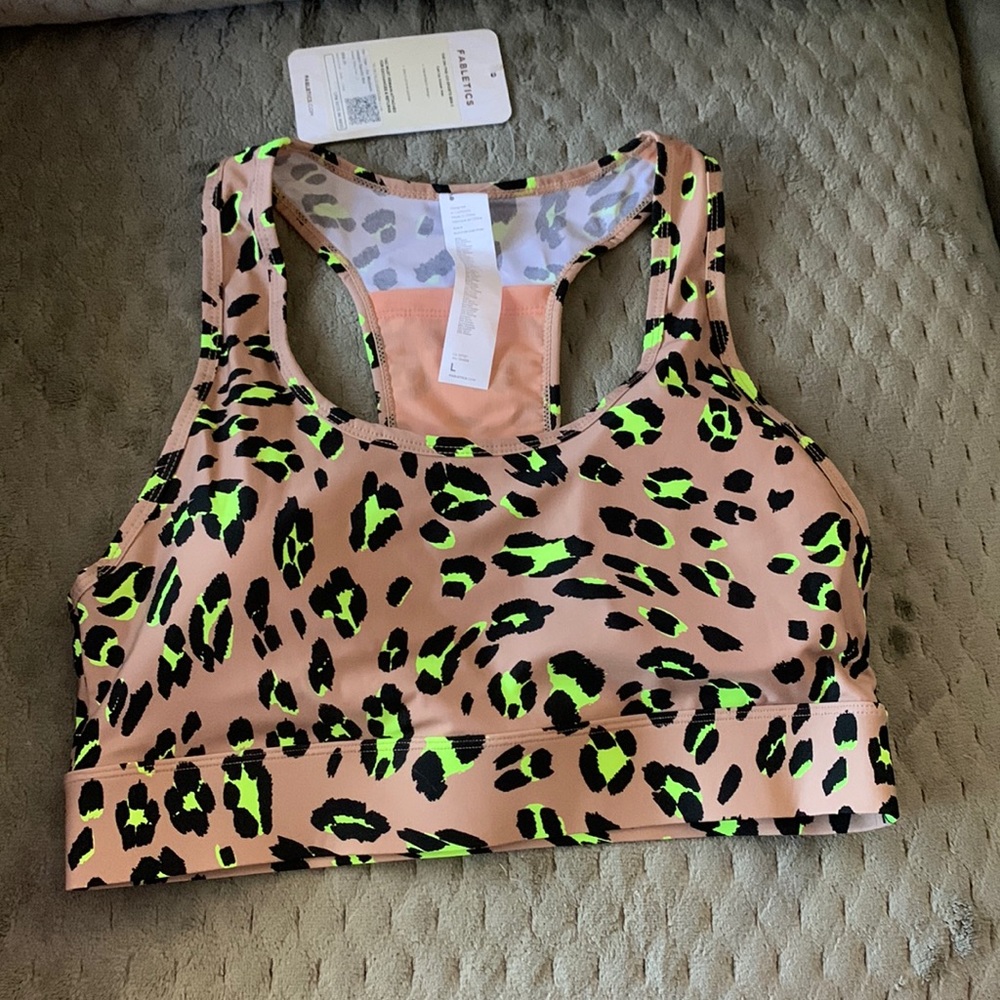 Fabletics On the Go Leopard Sports Bra Large